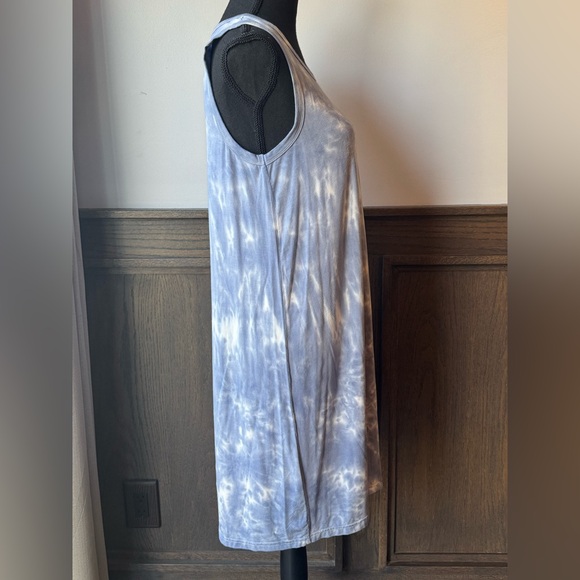 Thread & Supply light blue tie dye stretchy soft sleeveless dress Large EUC - Picture 4 of 6